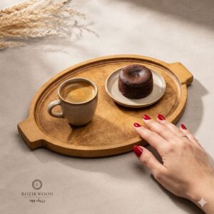 سینی چوبی پذیرایی بیضی دسته دار برای سرو قهوه و کیک ساخته شده از چوب طبیعی